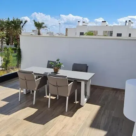 Bali شقة تورّيفيِخا