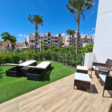 Апартаменты Bali Торевьиа